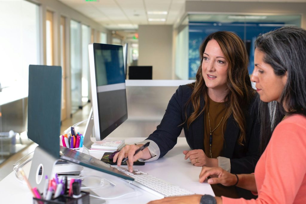 Woman displaying leadership at work 